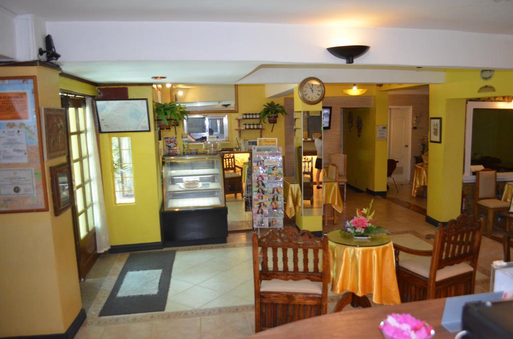 Saint Illian'S Inn Makati Makati City Exterior foto