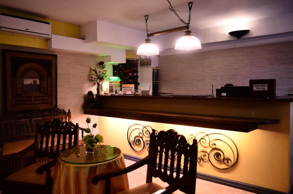 Saint Illian'S Inn Makati Makati City Exterior foto